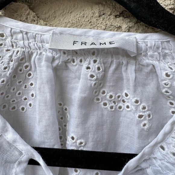 FRAME Eyelet Embroidered Crop Top in white size S - Picture 7 of 8